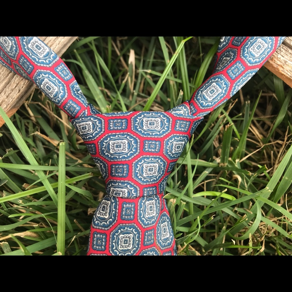 Delmani Diamond Tie